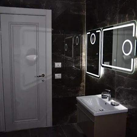 The King 4* Bërxull