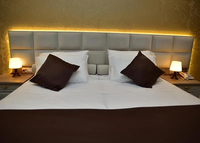 The King Hotel