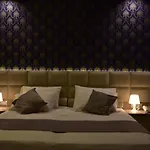 Hotel The King Berxull