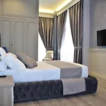 The King Szálloda 4*
