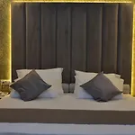 Hotel The King