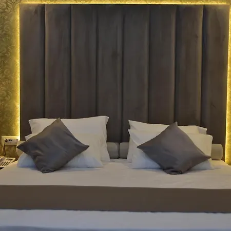 Hotel The King