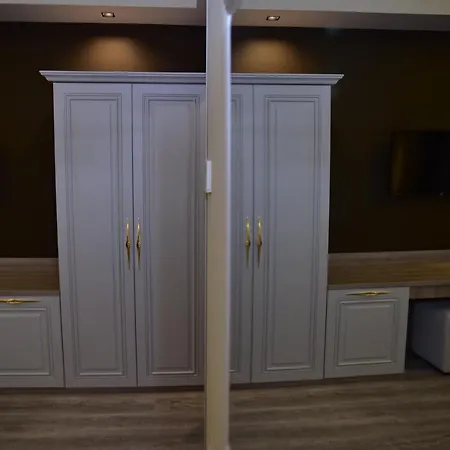 Hotel The King