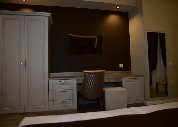 The King ホテル 4*