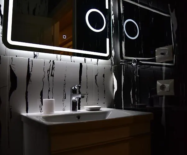 ホテル The King 4*