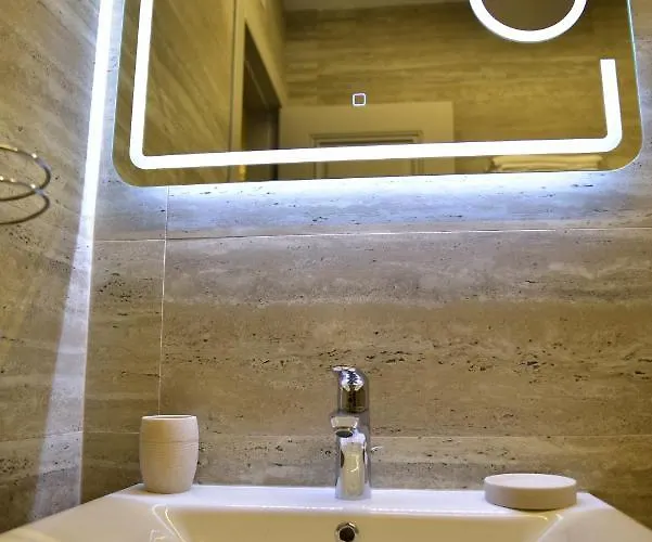 ホテル The King Bërxull